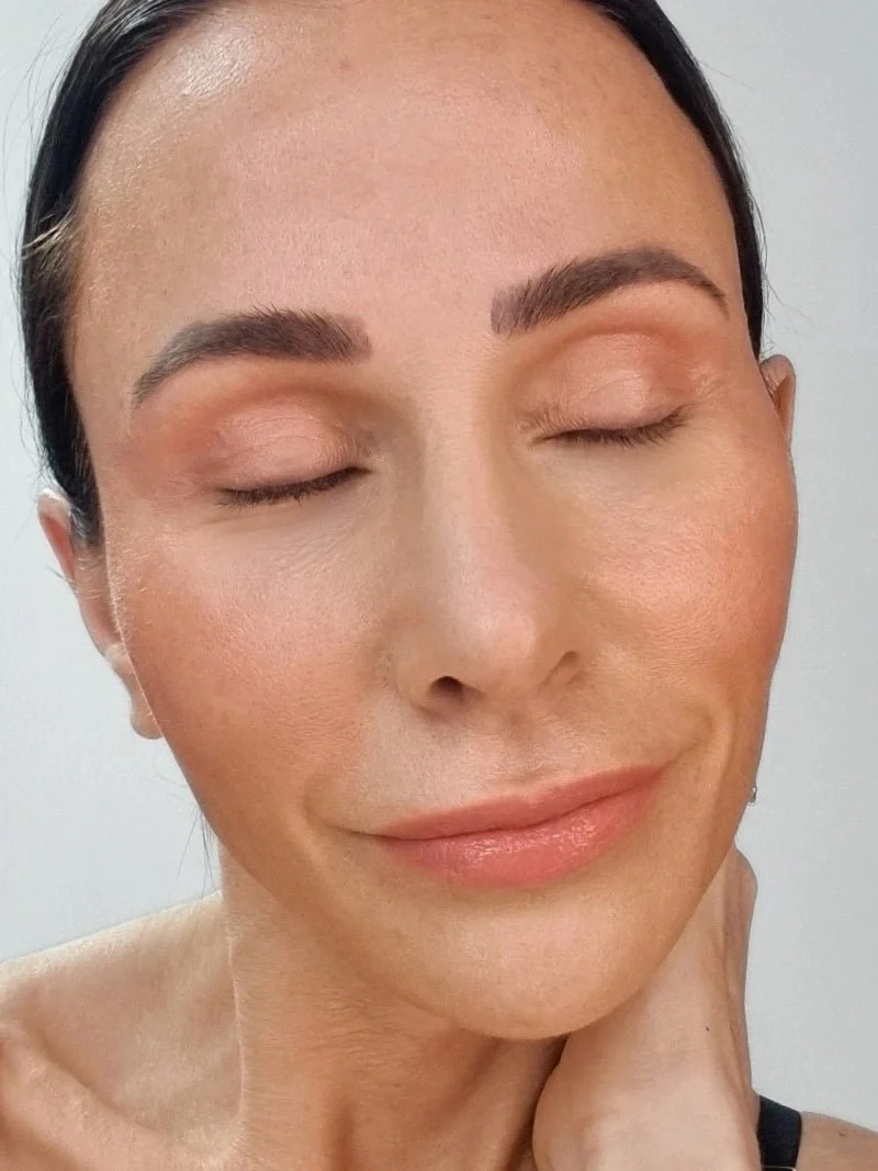 Oil Control Mineral Setting Powder | Refillable - Image 5